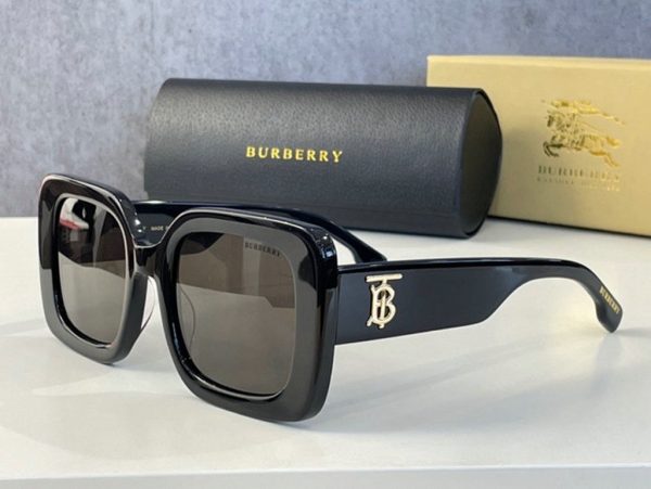 Burberry Glasses