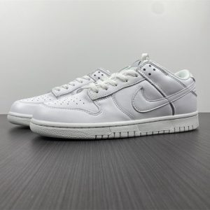 Nike Dunk Low  Triple White