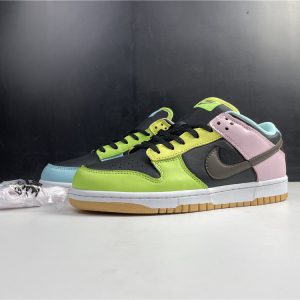 Nike Dunk Low SE  Free 99