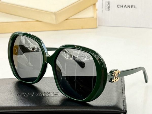 CHANEL glasses