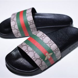 GUCCI Leather SLIDE SANDAL with BEE