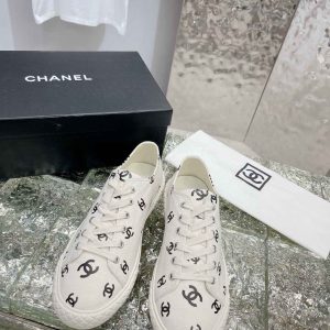 CHANEL shoes