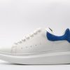 ALEXANDER MCQUEEN OVERSIZED SNEAKER with blue heel