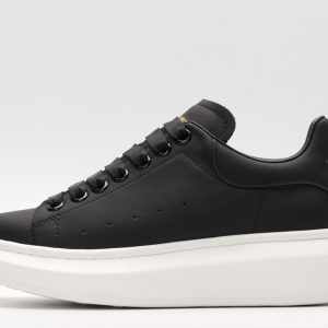 ALEXANDER MCQUEEN Black oversized sneakers